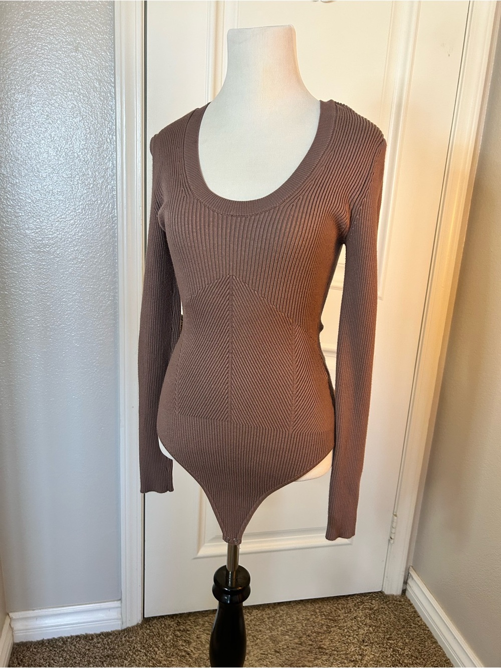 Abercrombie & Fitch Scoop Neck Ribbed Bodysuit Sweater - Brown